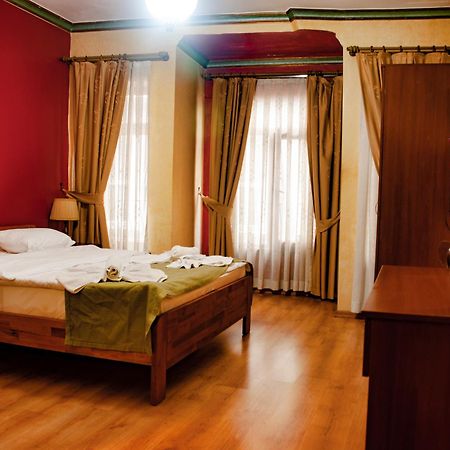 Istanbul Irish Hotel Extérieur photo
