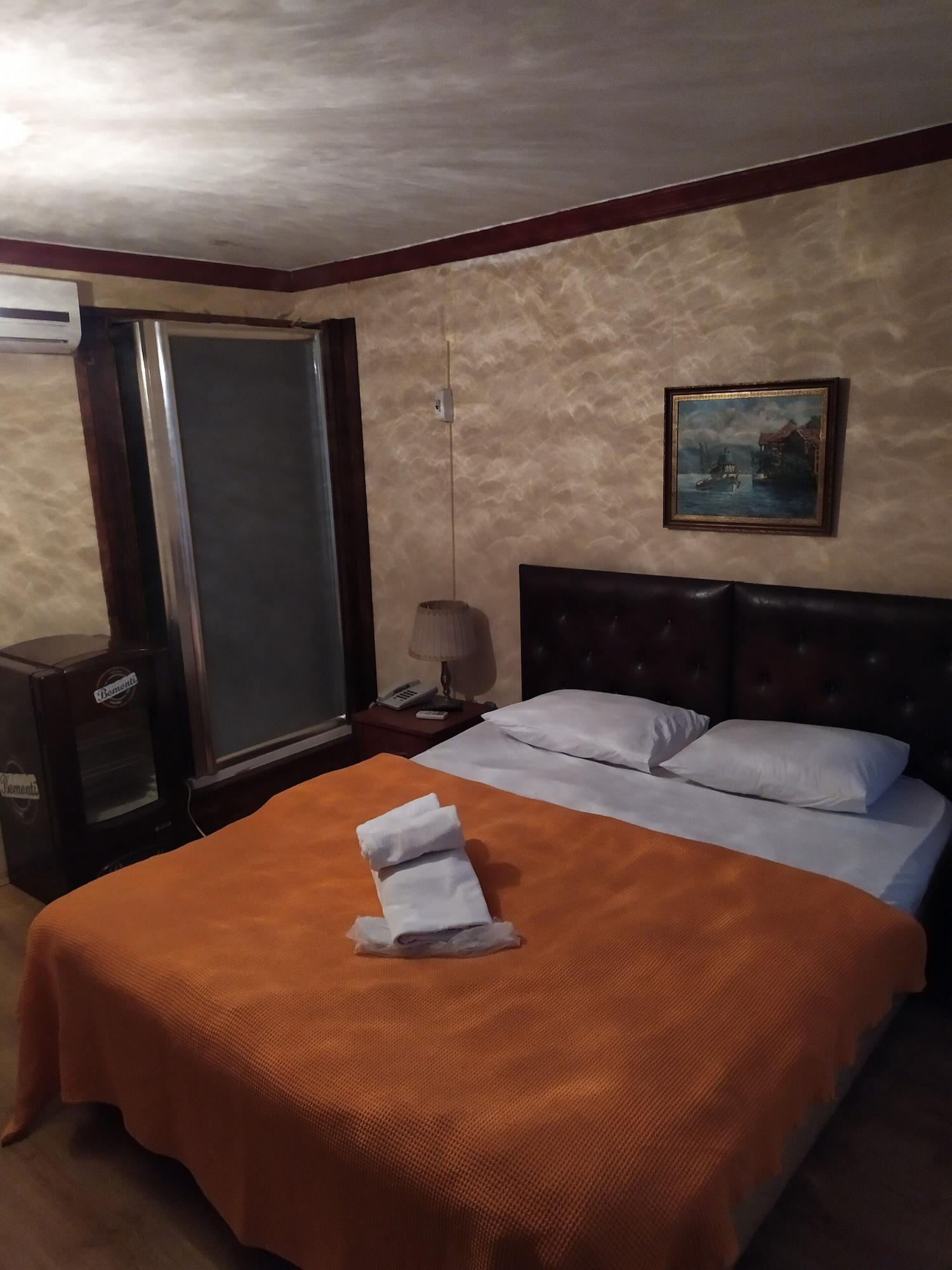 Istanbul Irish Hotel Extérieur photo