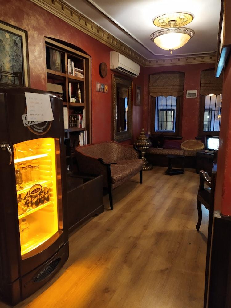 Istanbul Irish Hotel Extérieur photo