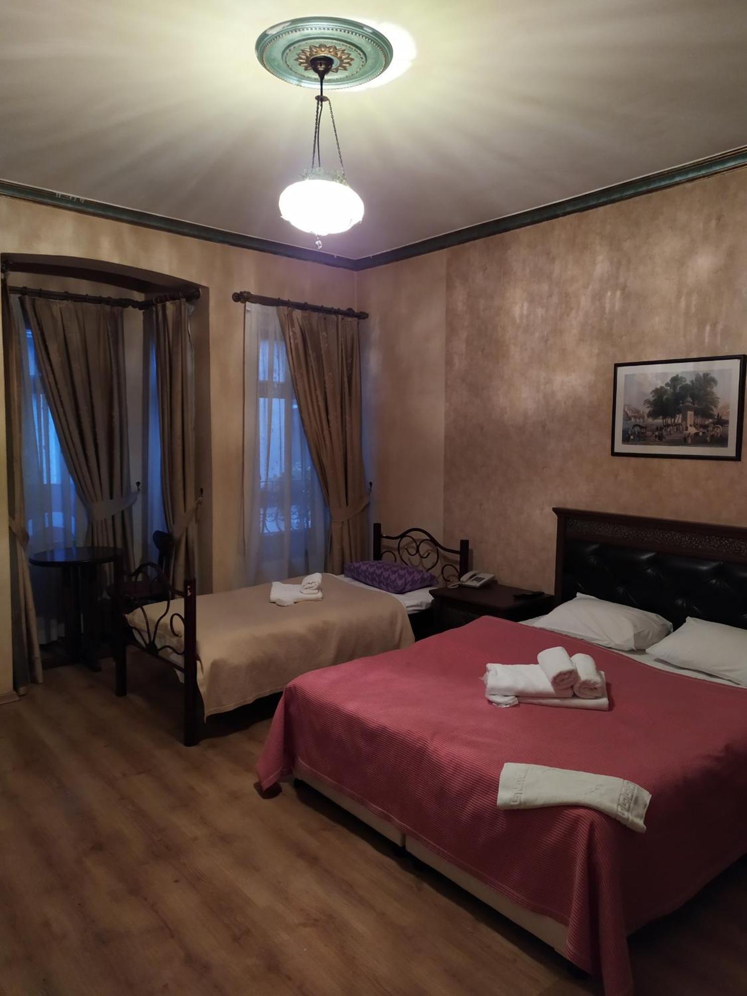 Istanbul Irish Hotel Extérieur photo