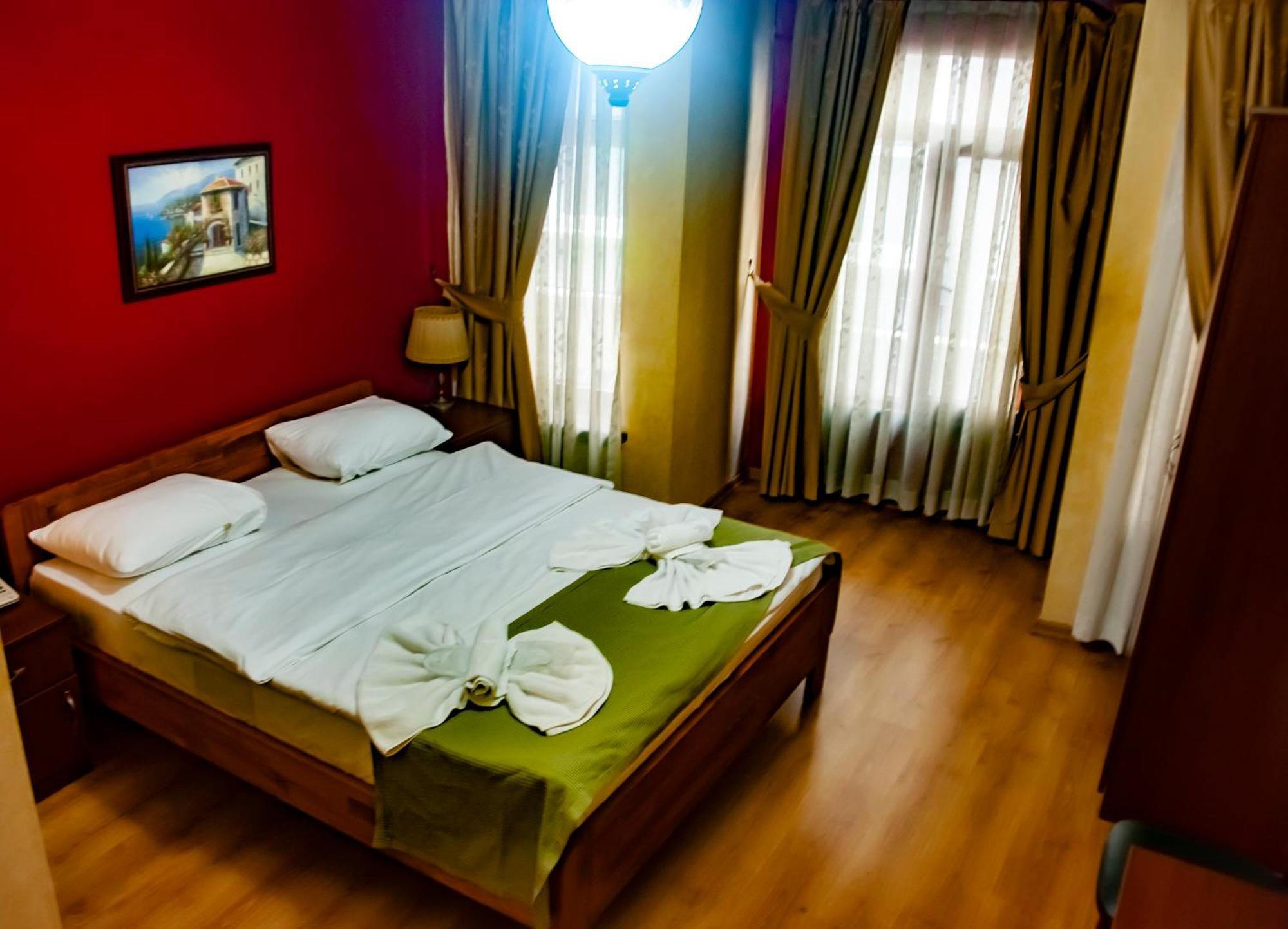 Istanbul Irish Hotel Extérieur photo